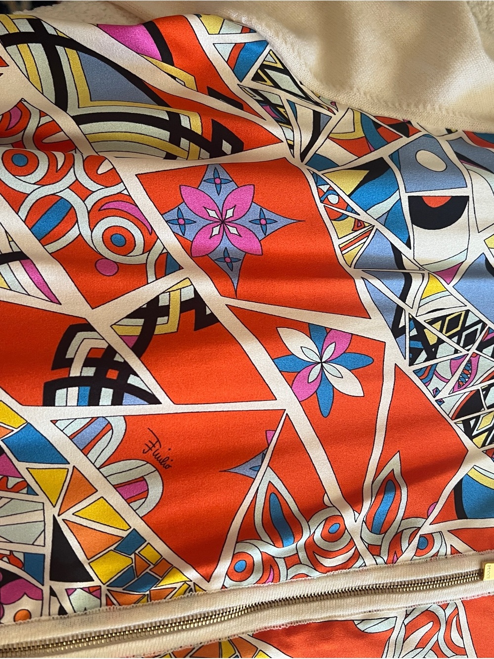 Emilio Pucci Multicolor Mosaic-Print Bomber Jacket with Cream Trim - Picture 5 of 12